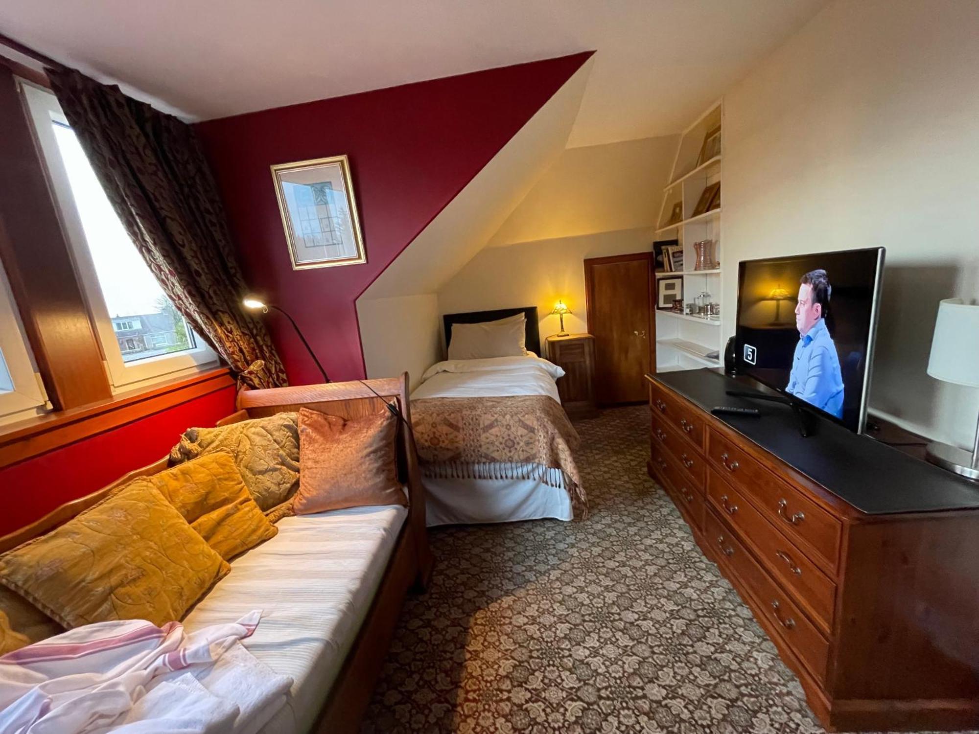 Ramadale Stornoway Bed and Breakfast Exteriör bild